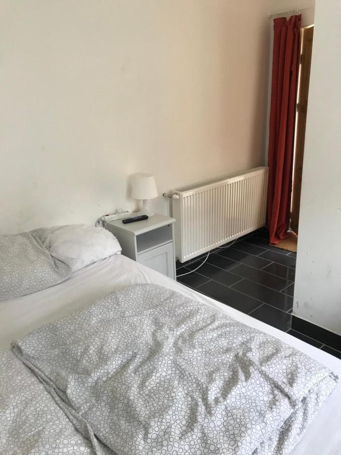 Kerti franciaágyas apartman Vác Kültér fotó
